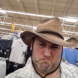 Meet your Posher, Bobby